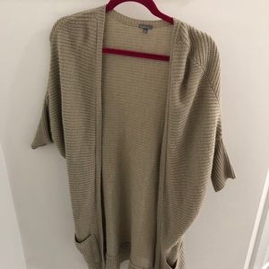 Short sleeve cardigan